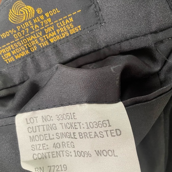 Pierre Balmain Black 100% Pure New Wool Blazer Jacket Size 40 R - Picture 7 of 8